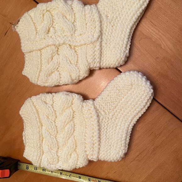 ALMA Sz M Knitwear Knitted in Latvia Cozy Socks Slippers Reading Socks - Picture 2 of 4